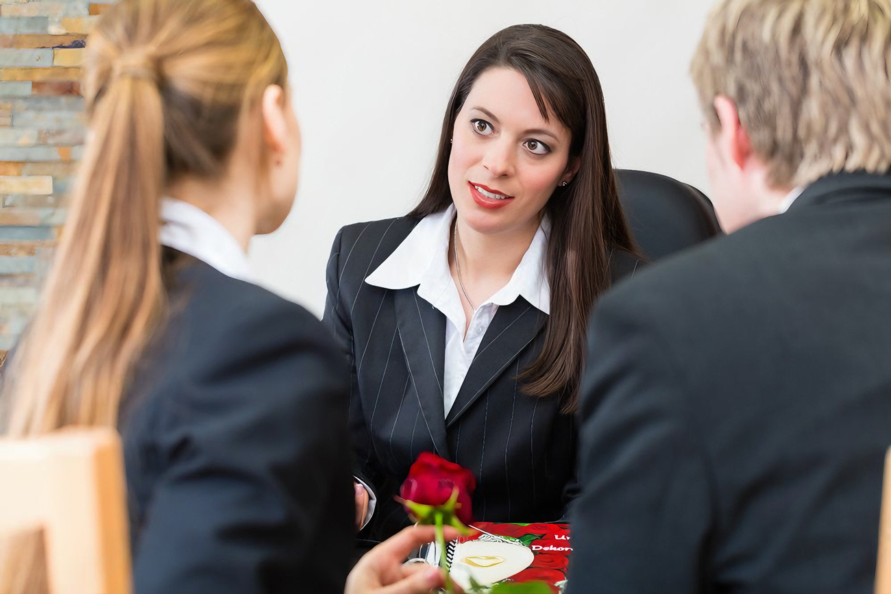 Begravningsbyrå Tumba - Isacsons Begravningsbyrå Tumba - Begravningar Tumba med omnejd - Personal - 1 Begravningsbyrå Tumba - Isacsons Begravningsbyrå Tumba - Begravningar Tumba med omnejd - Personal - 1